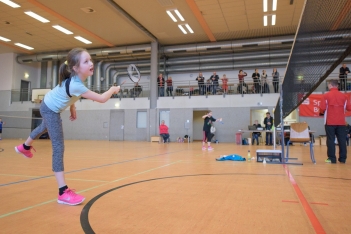vanAcken_Claus_BadmintonTurnierMaerz2017_170311_unbenannt_1423_24 mm170311_unbenannt_1423_24 mm